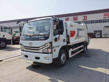 東風多利卡（8-9）壓縮式垃圾車